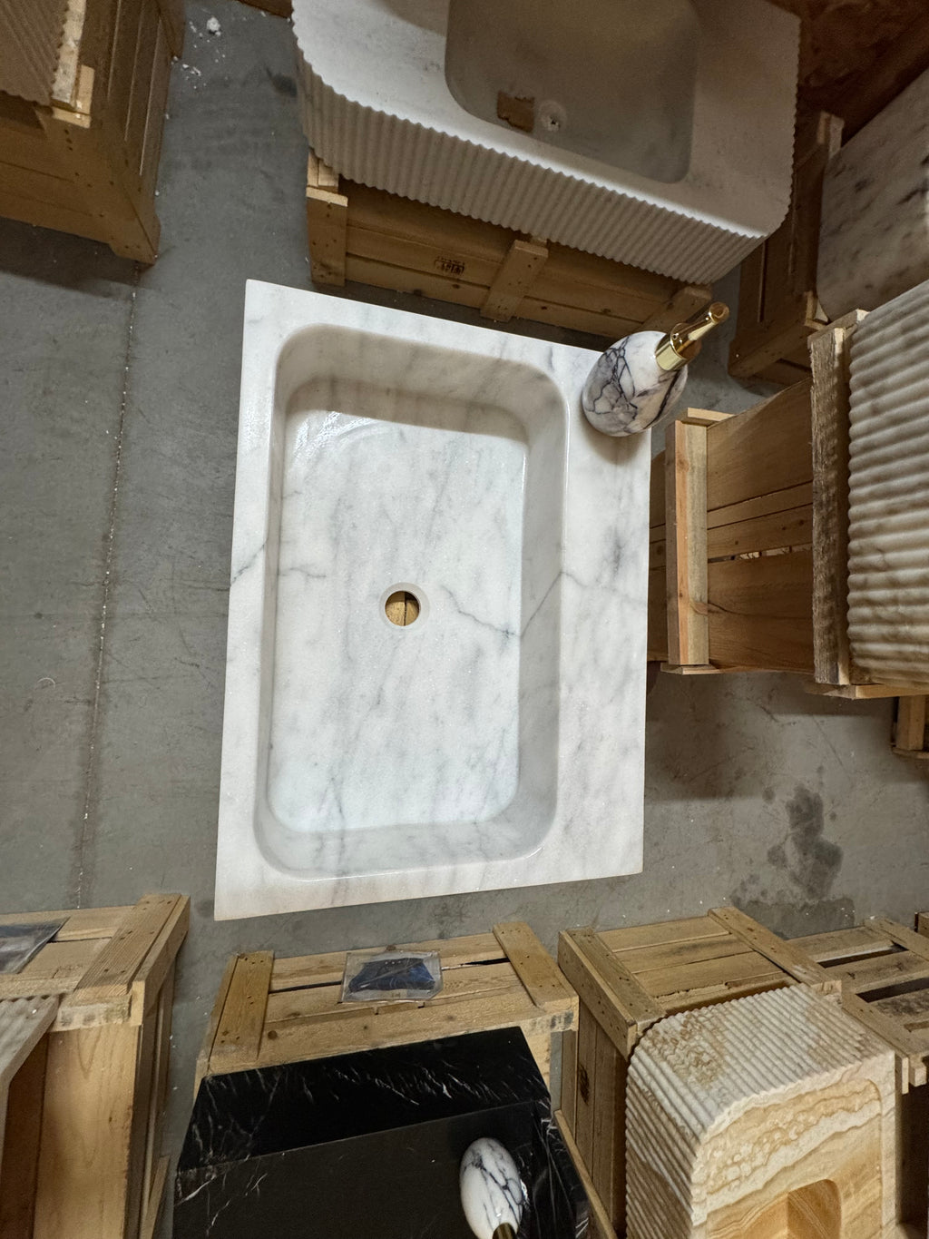 White Carrara Marble Vessel Sink: Natural Stone Washbasin