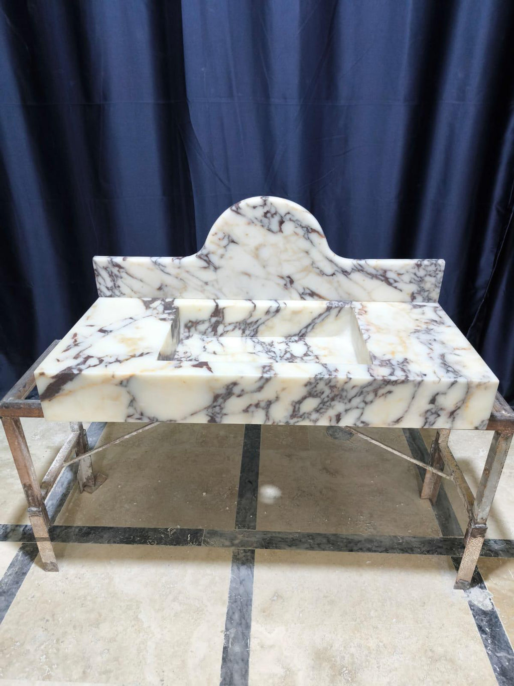 Calacatta Marble Wall Mount Sink: Natural Stone Washbasin