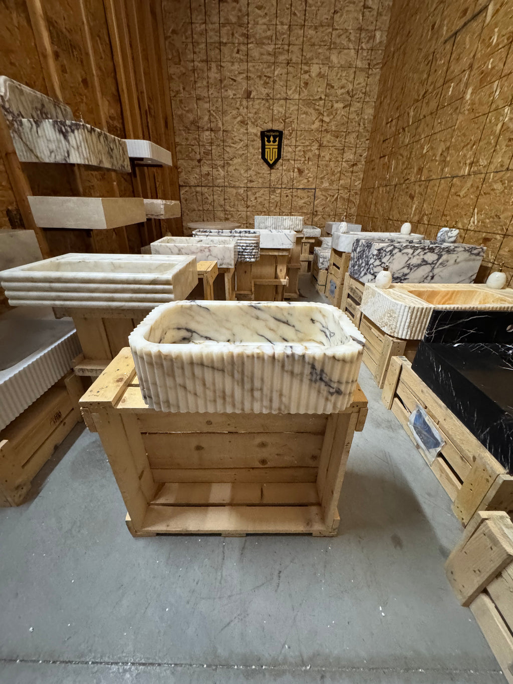 Fluted Calacatta Viola Marble Sink 20"x12"x6"