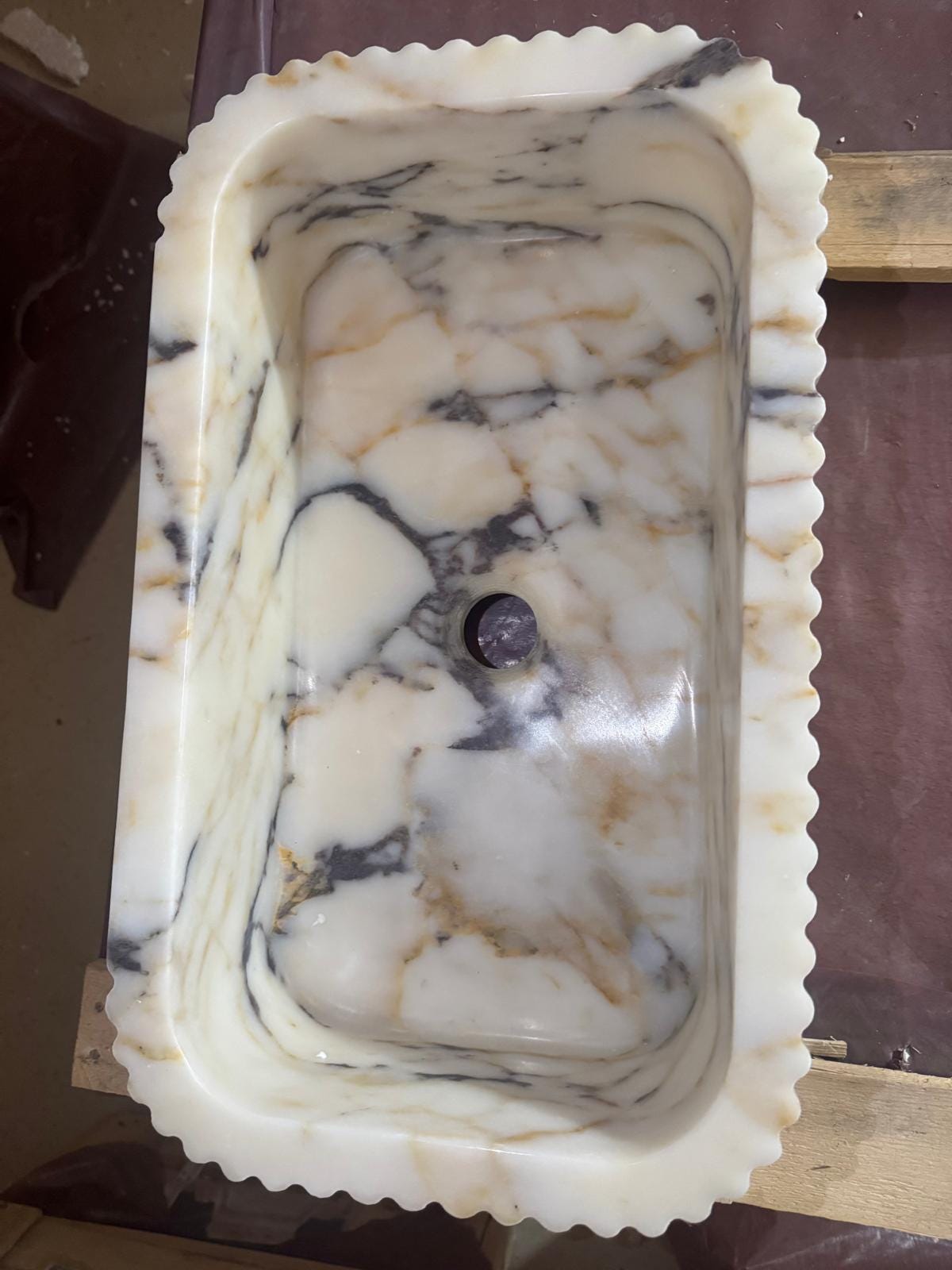 Fluted Calacatta Viola Marble Sink 20"x12"x6"