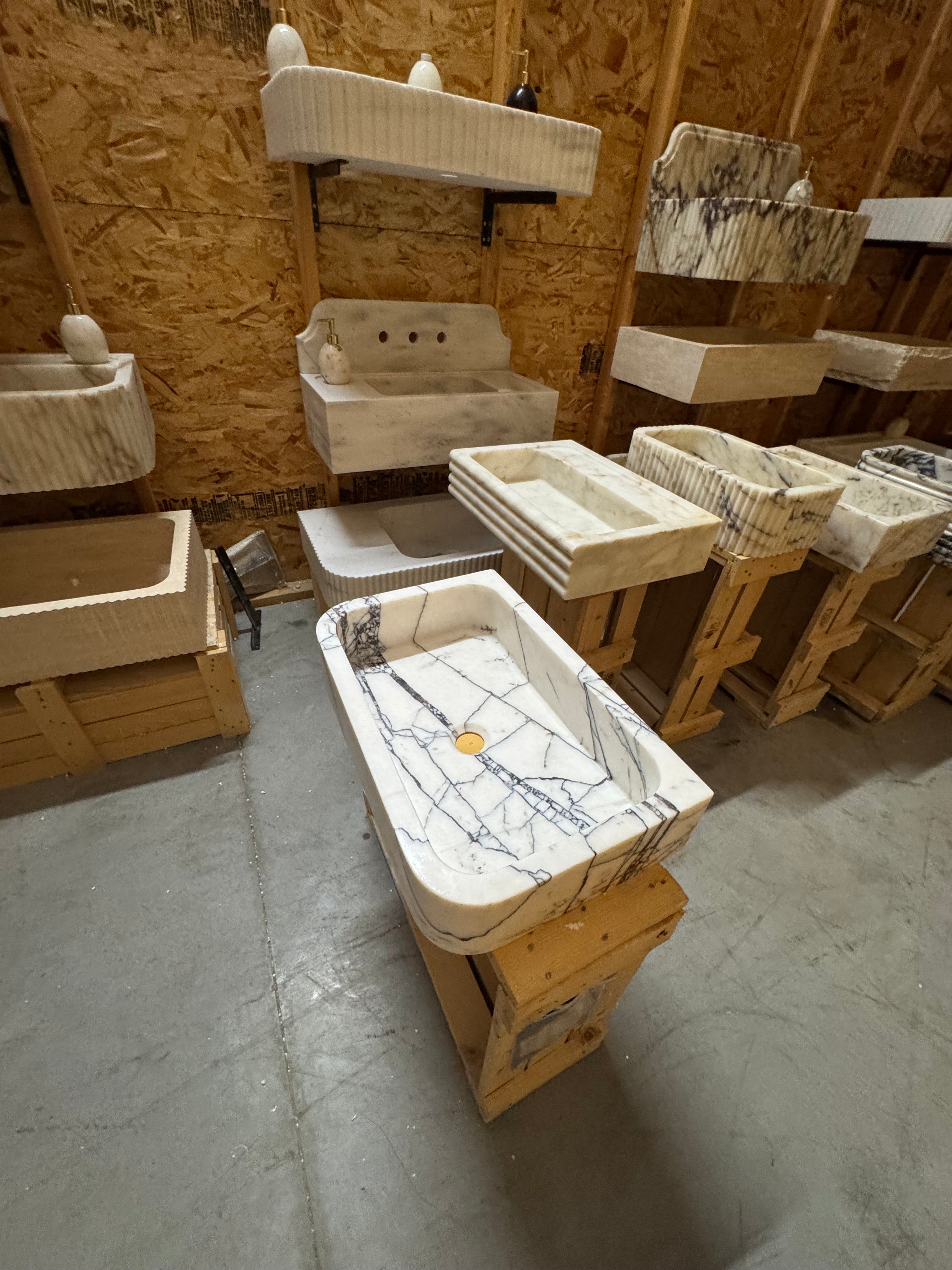 Handmade Natural Marble Sink: Modern Wall Mounted Washbasin