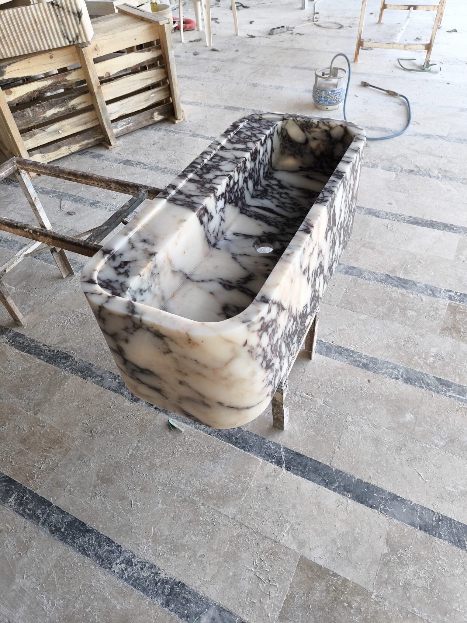 Alacatta Viola Marble Wall Sink: Handcrafted Natural Stone Basin