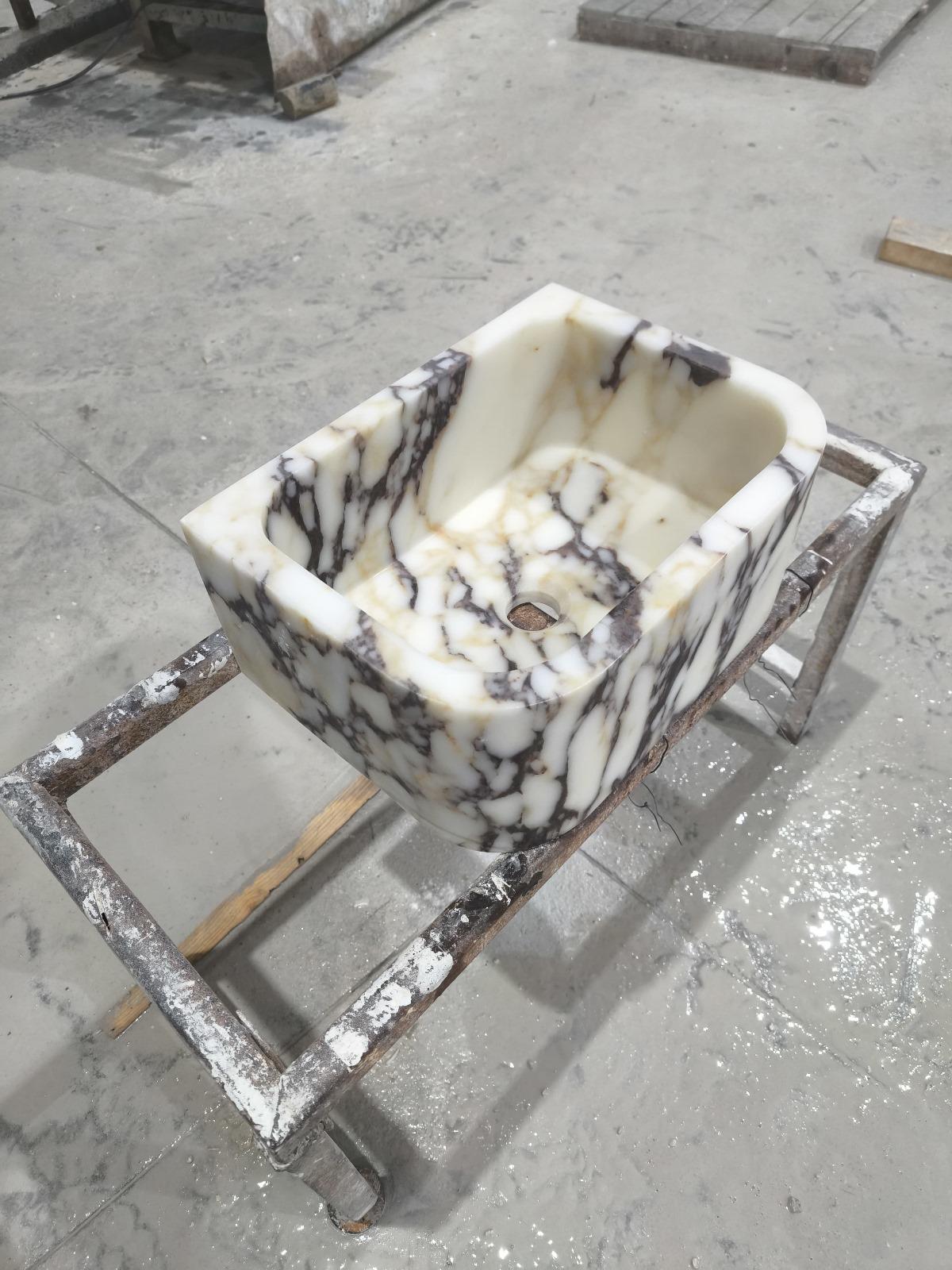 Handcrafted Calacatta Viola Marble Vessel Sink: Natural Stone Basin