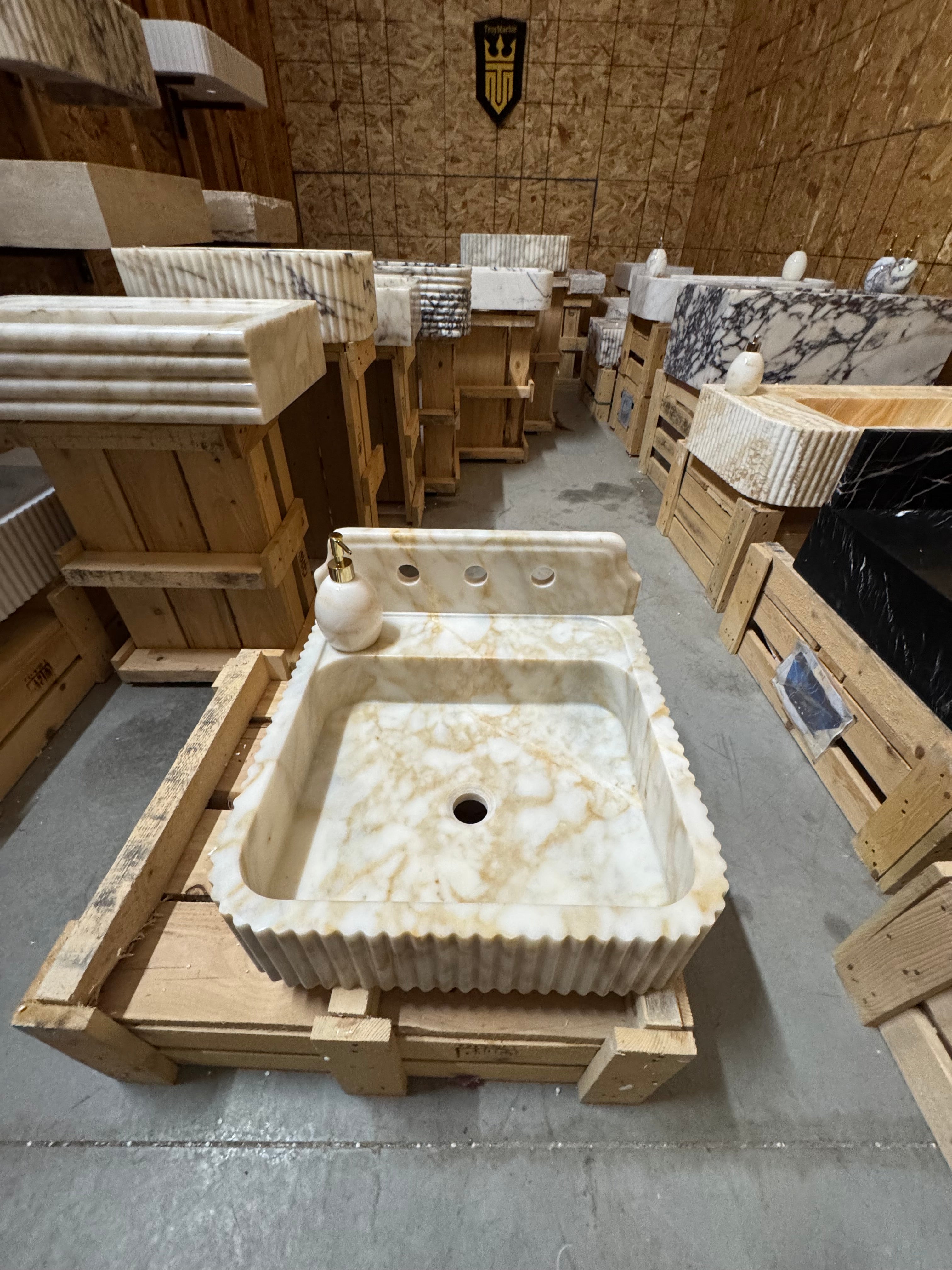 Calacatta Viola Marble Wall Mount Sink: Bathroom Vanity, Concealed Drain