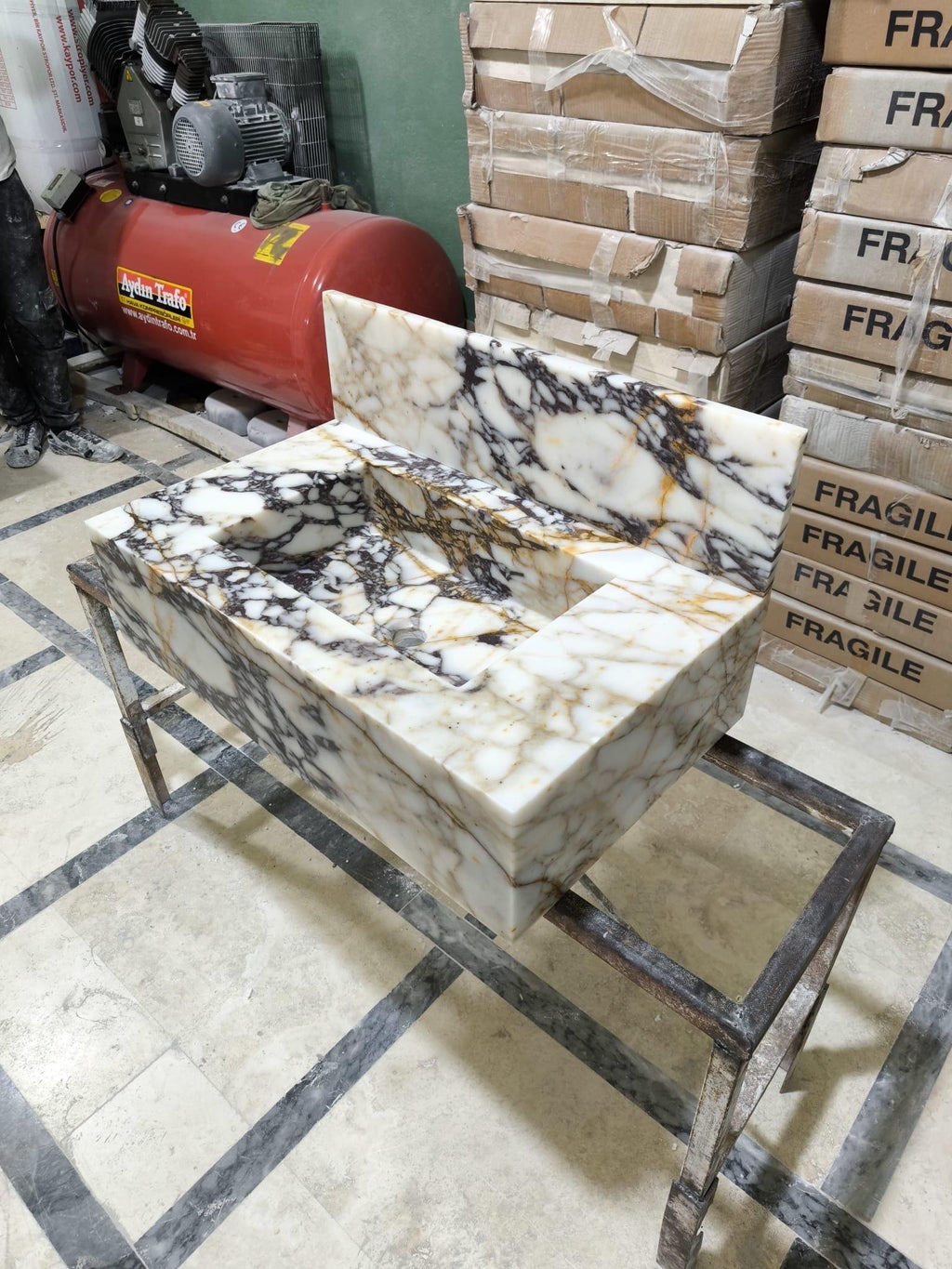 Complete Calacatta Viola Marble Floating Sink: Bathroom Vanity, Wall Mounted , Integrated sinks