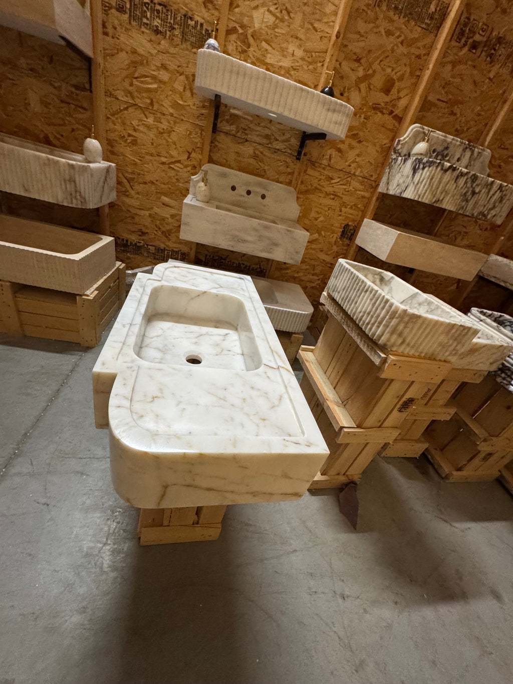 Handmade Calacatta Gold Marble Sink: Natural Stone Bathroom Design (30x15.7x6)