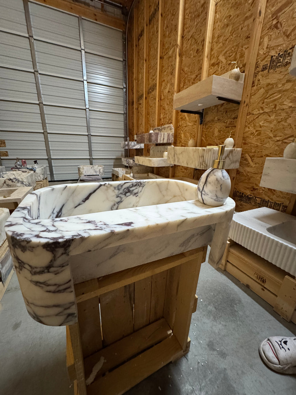 Complete Calacatta Marble Sink:  Wall Mounted Bathroom Sink, Integrated sinks 24"x16"x8"