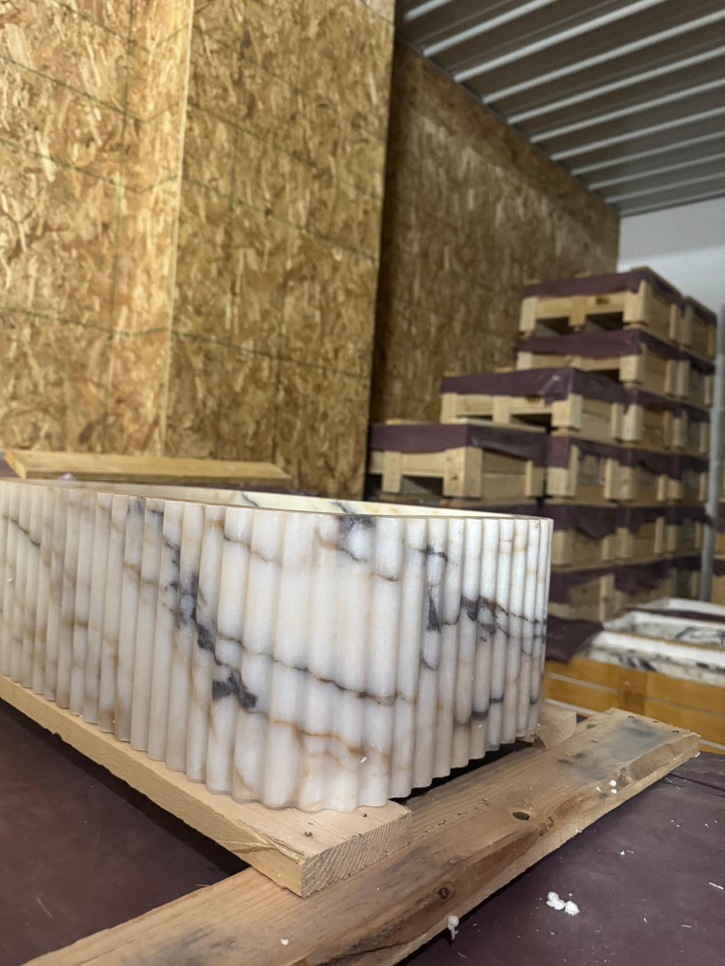 Fluted Calacatta Viola Marble Sink 20"x12"x6"