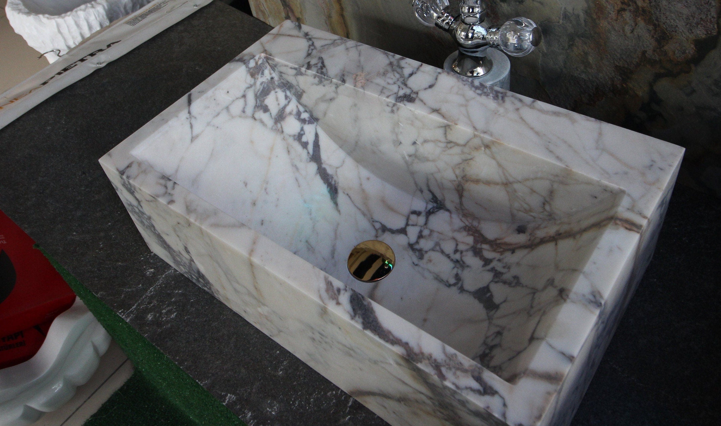 Calacatta Viola Marble Sink: Natural Stone Vanity Washbasin