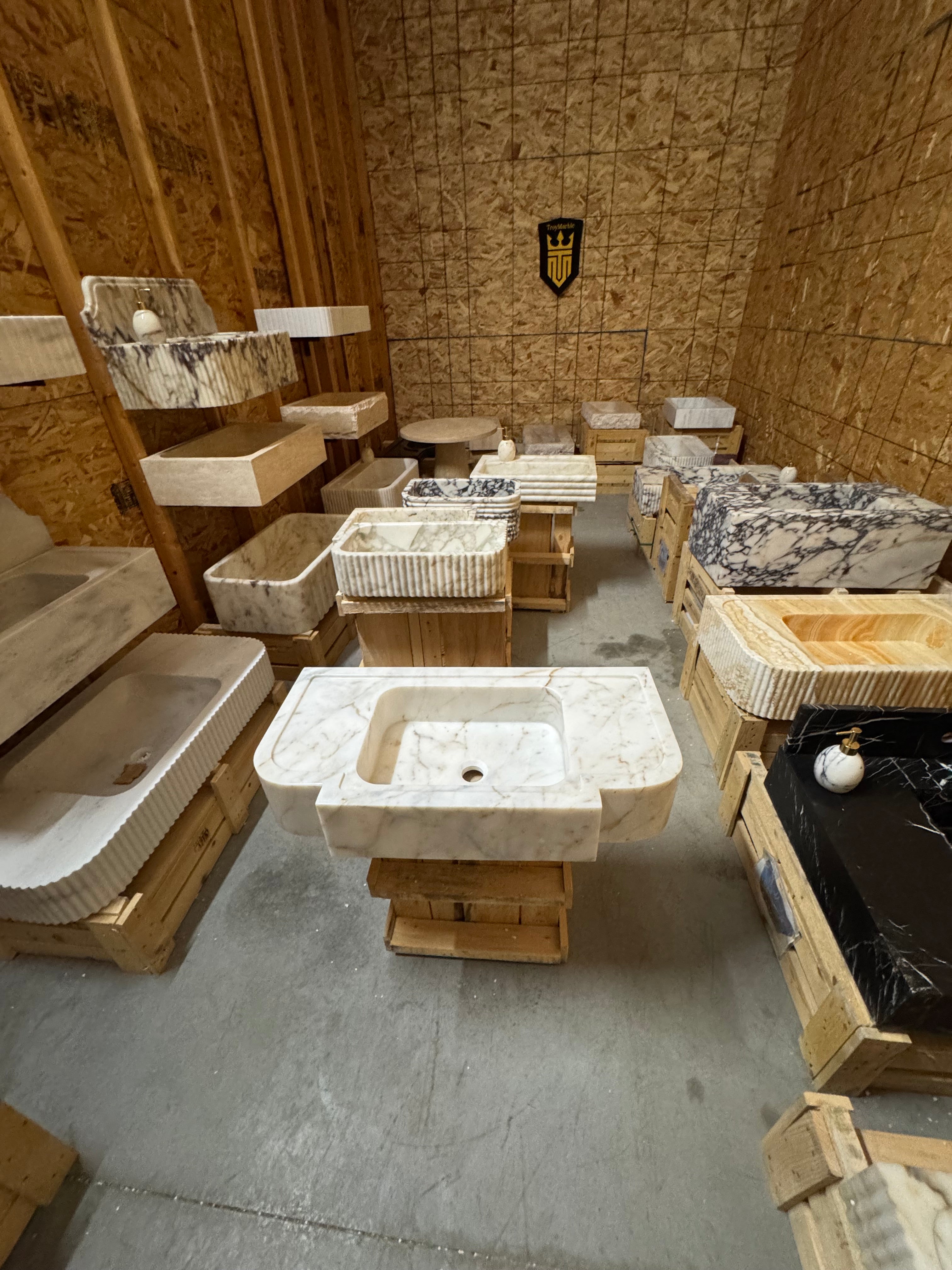 Handmade Calacatta Gold Marble Sink: Natural Stone Bathroom Design (30x15.7x6)
