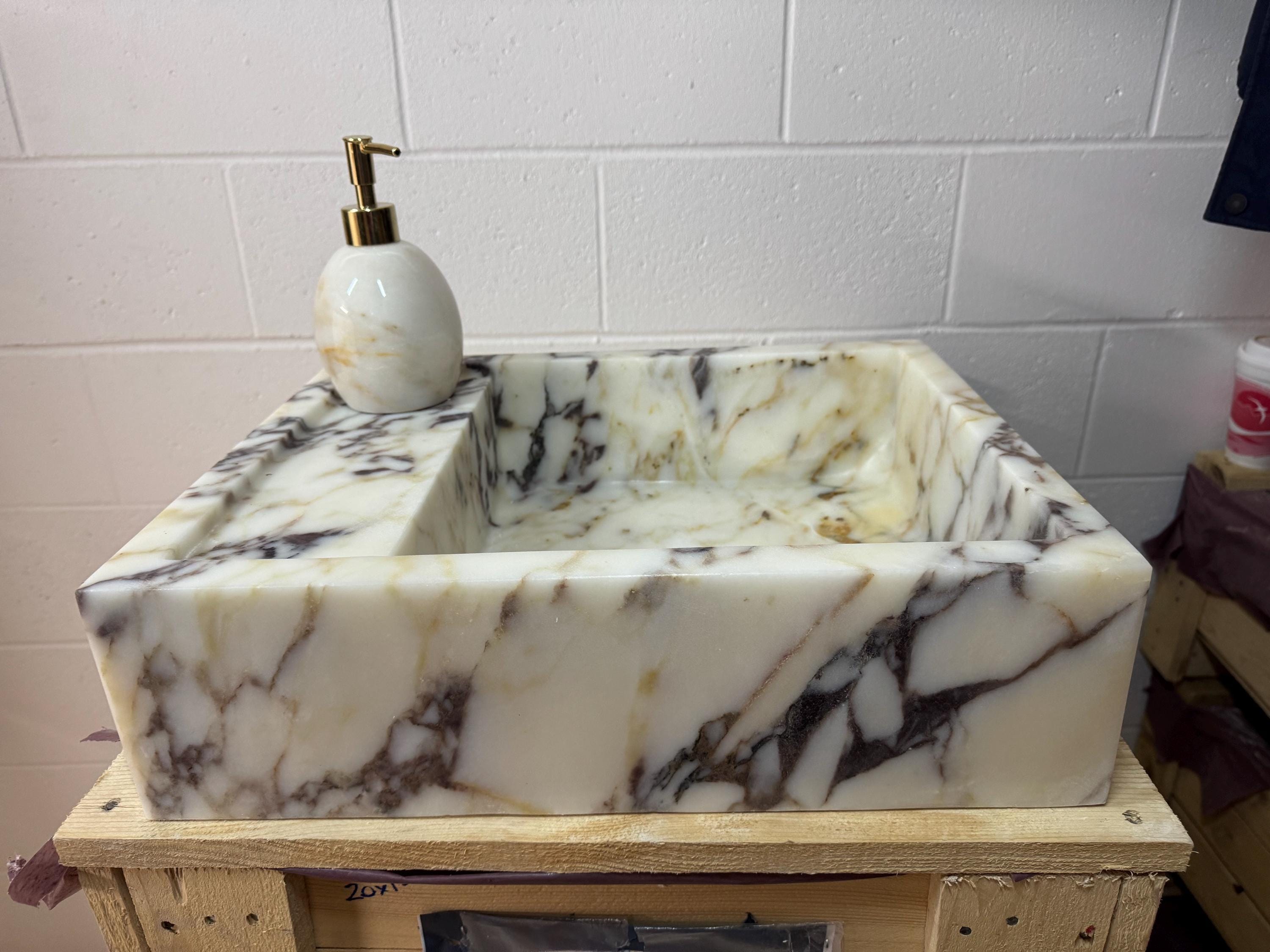 Calacatta Viola Marble Wall Mount Sink: Concealed Drain Bathroom Vanity