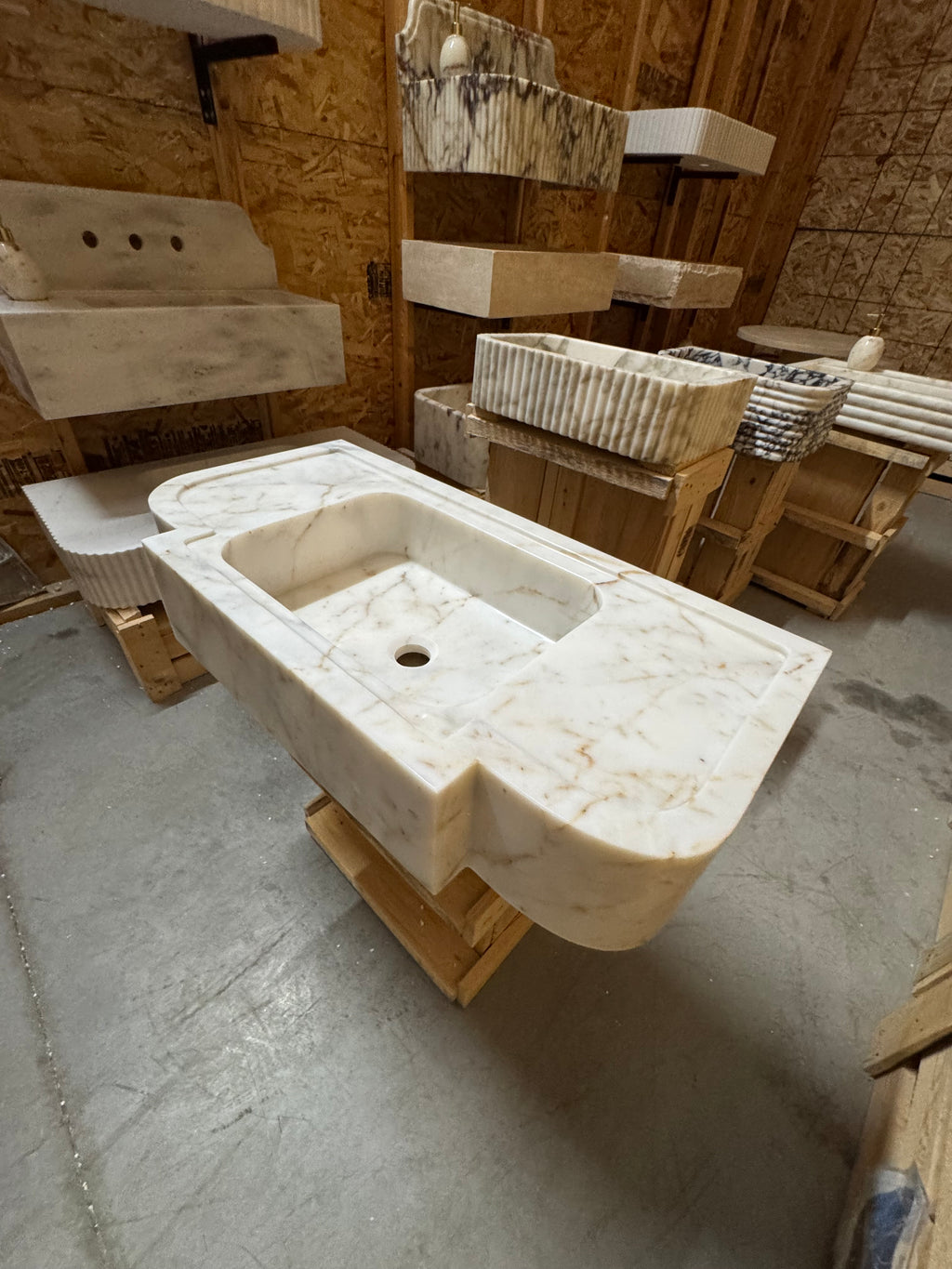 Handmade Calacatta Gold Marble Sink: Natural Stone Bathroom Design (30x15.7x6)