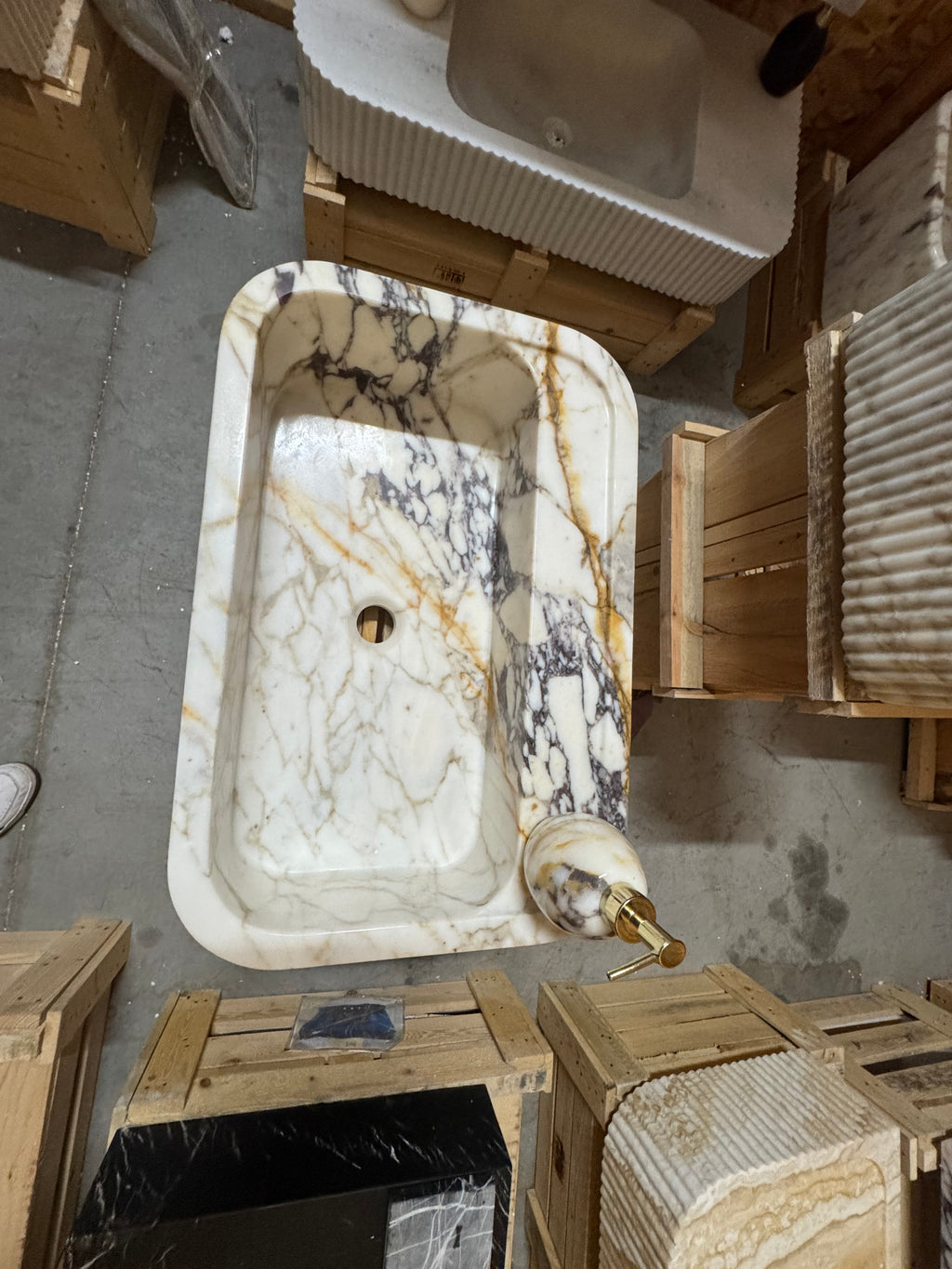Calacatta viola  Marble Sink:  Wall Mounted Bathroom Sink, Integrated sinks 24"x16"x8"