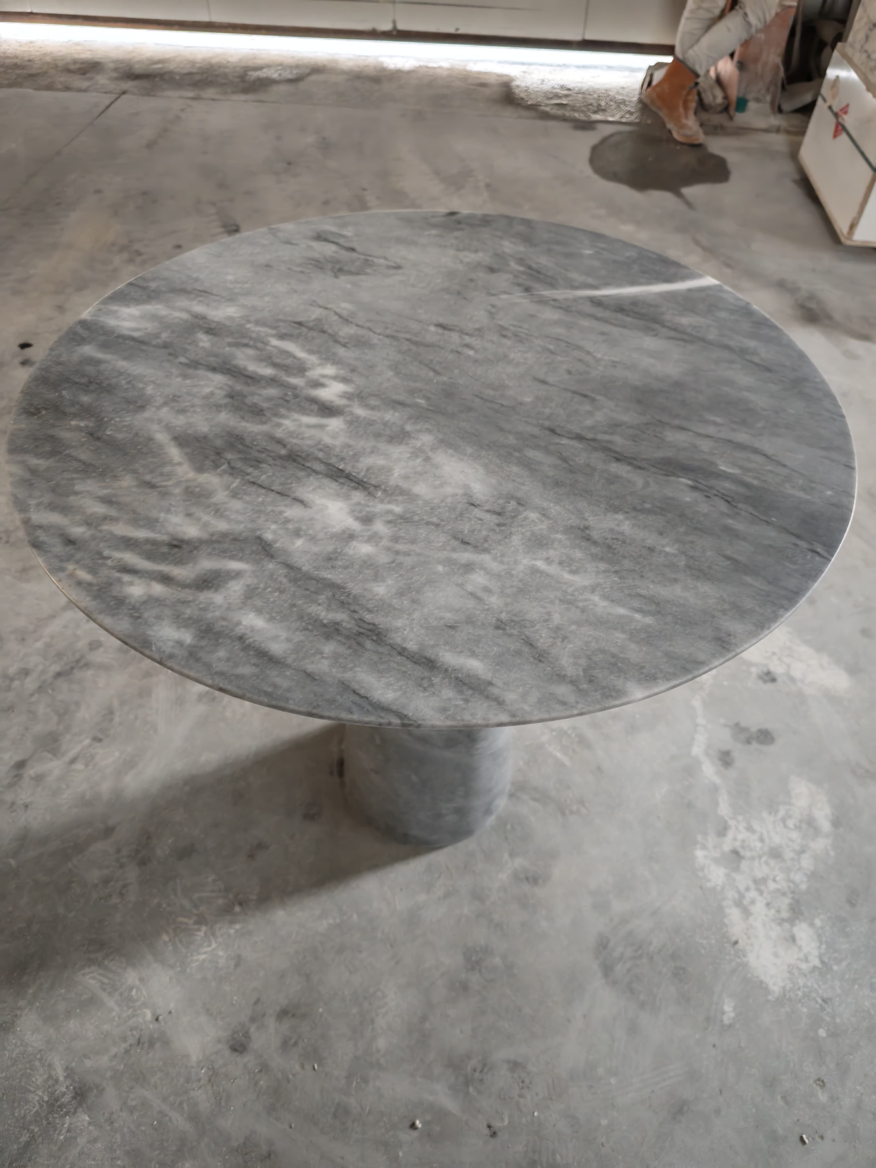 30" x 36" diameter