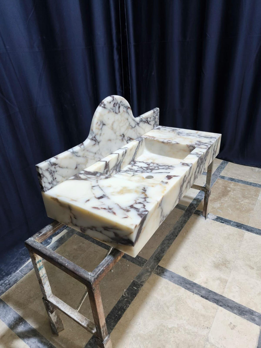 Calacatta Marble Wall Mount Sink: Natural Stone Washbasin