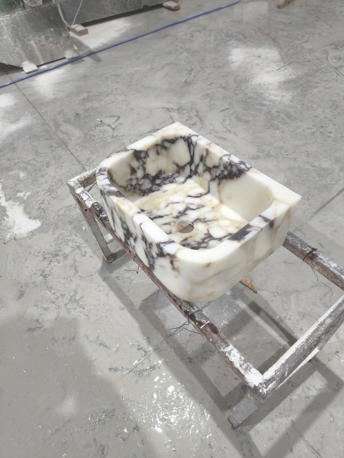 Handcrafted Calacatta Viola Marble Vessel Sink: Natural Stone Basin
