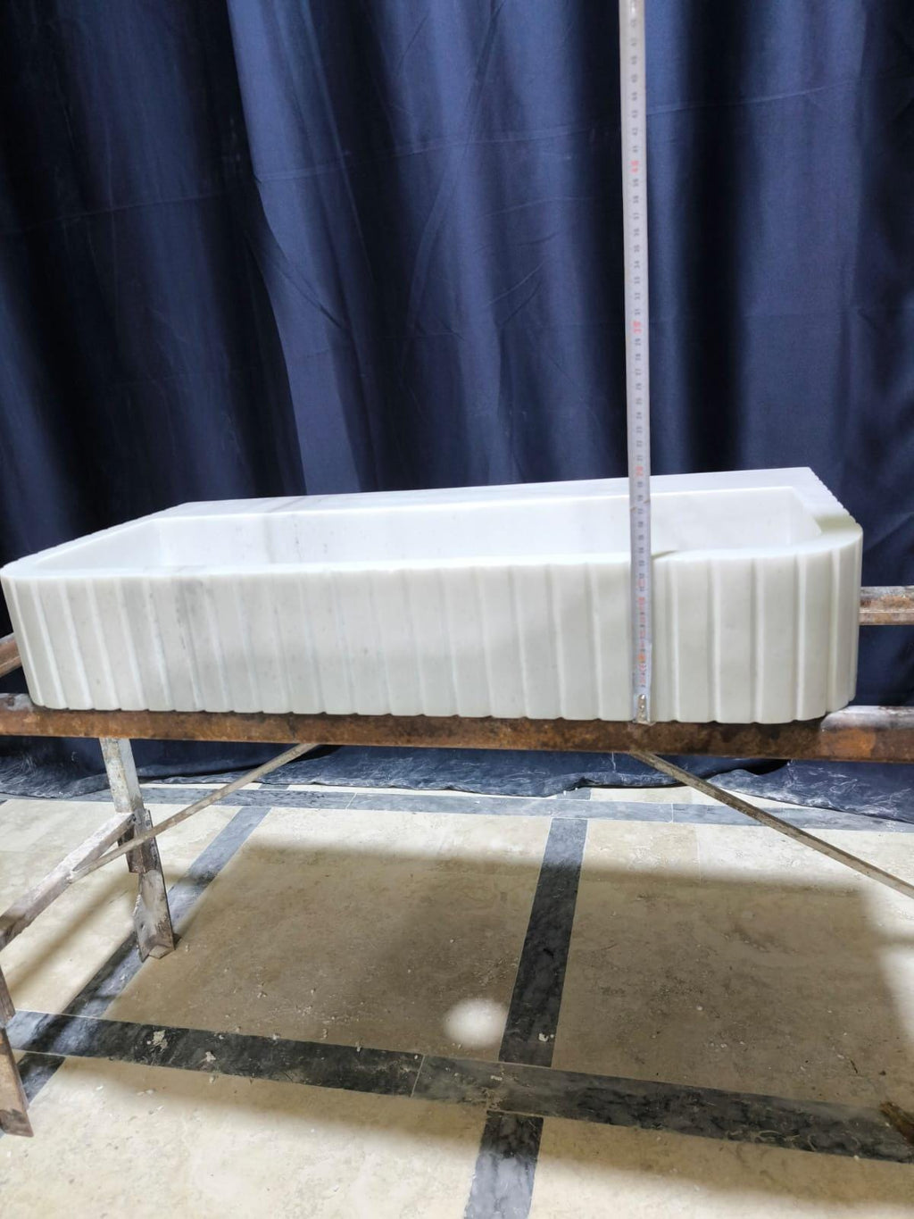 Handmade White Carrara Marble Sink: Wall Mounted Washbasin
