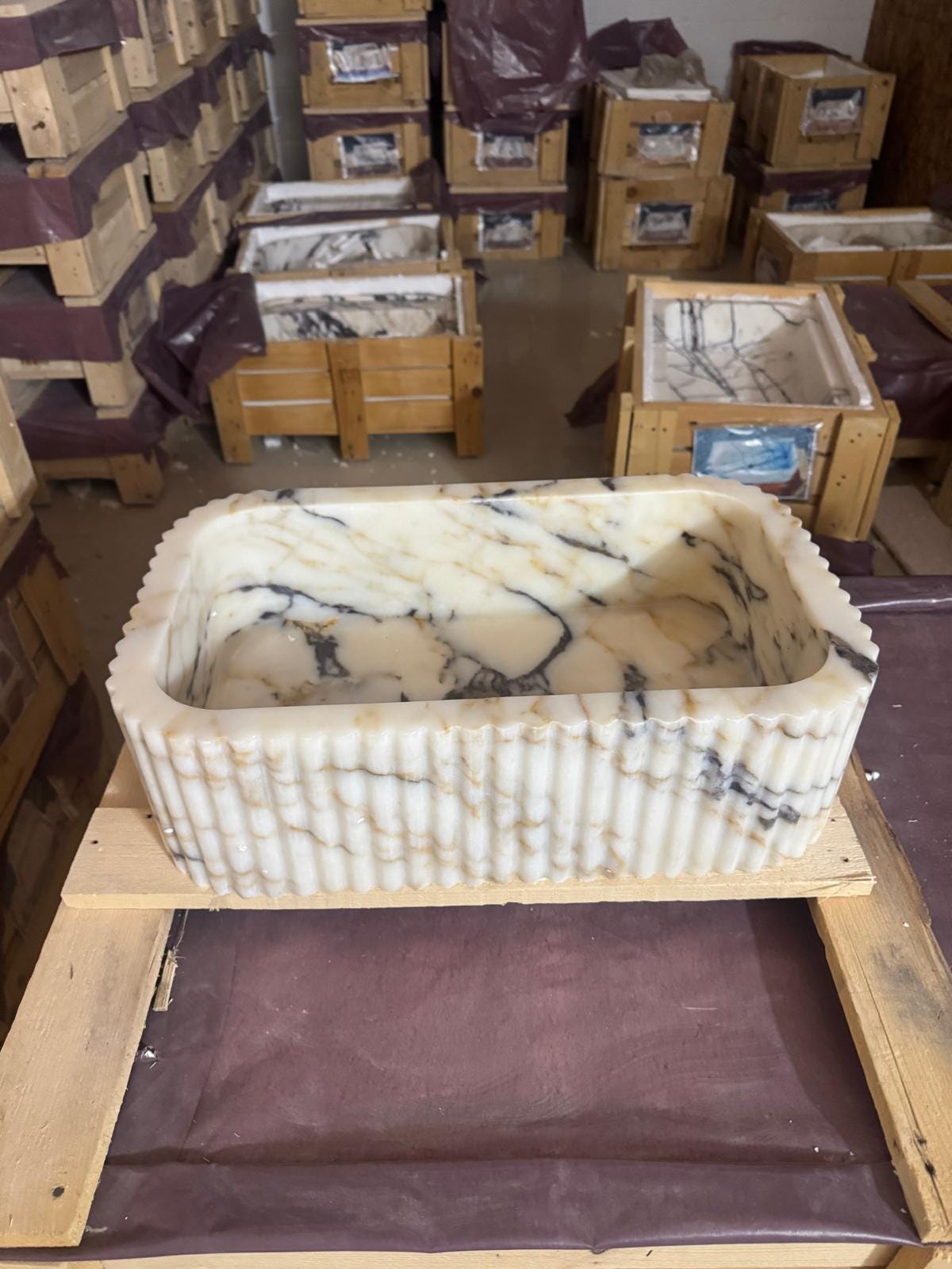 Fluted Calacatta Viola Marble Sink 20"x12"x6"