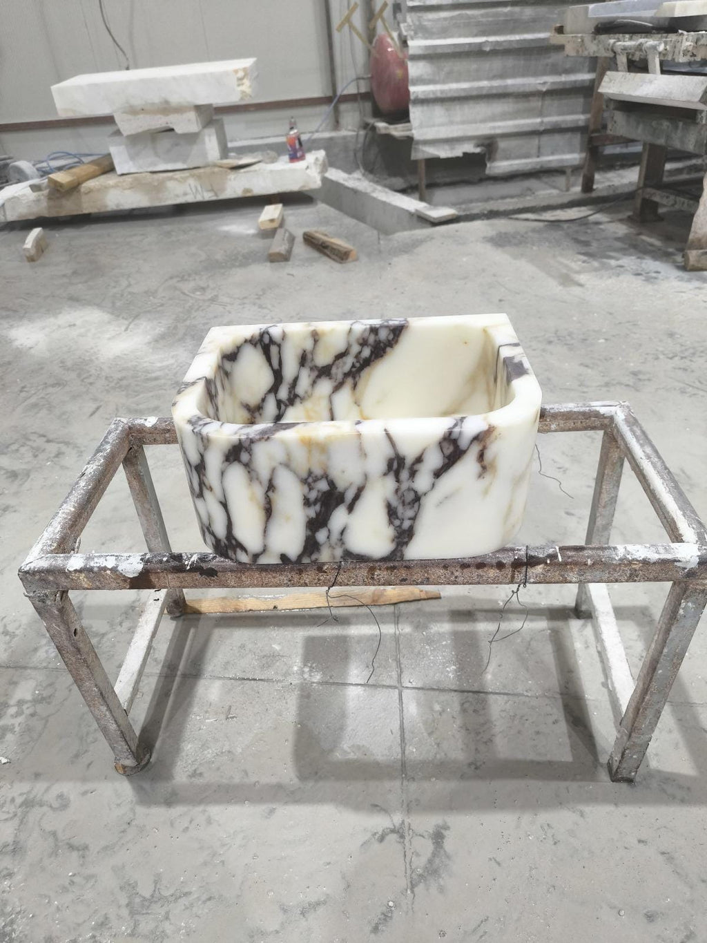Handcrafted Calacatta Viola Marble Vessel Sink: Natural Stone Basin